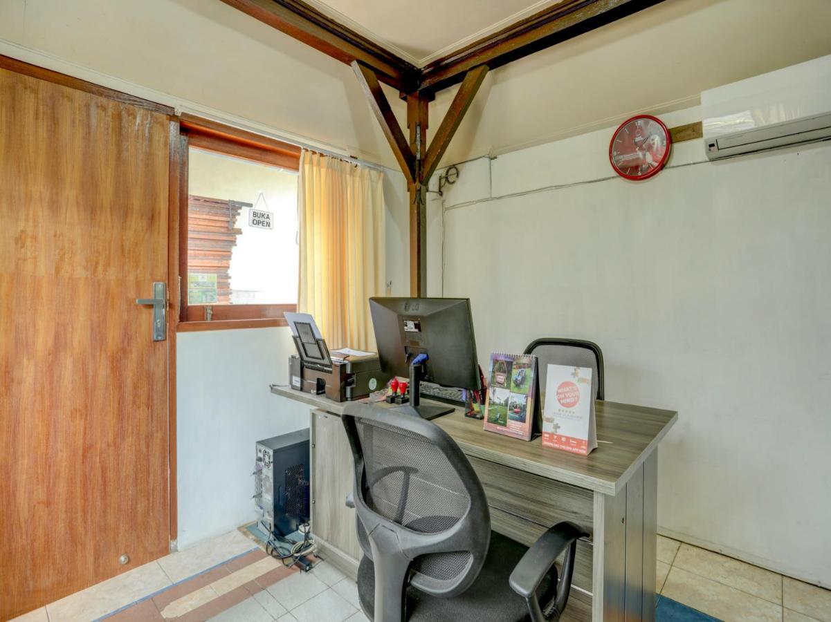 Oyo 90116 Carik Bali Guest House Canggu  Exterior photo